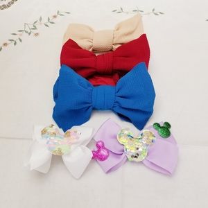 Minnie Bows and bow headbands for girls. 5 pieces. New